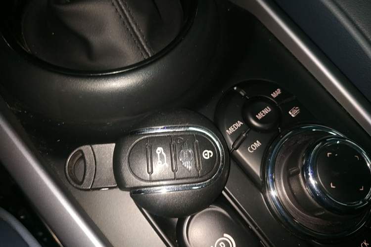 Used MINI Clubman 2022 2.0T COOPER S Interior 2