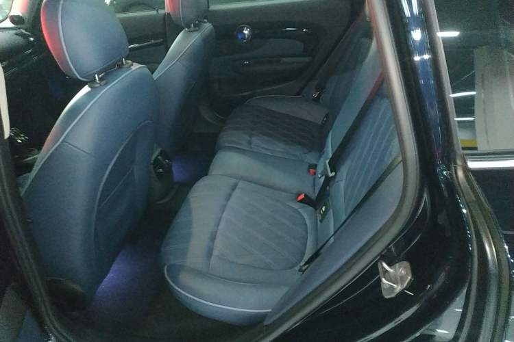Used MINI Clubman 2022 2.0T COOPER S Interior 4