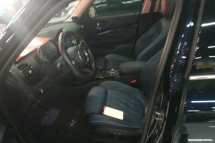 Used MINI Clubman 2022 2.0T COOPER S Left Front Seat