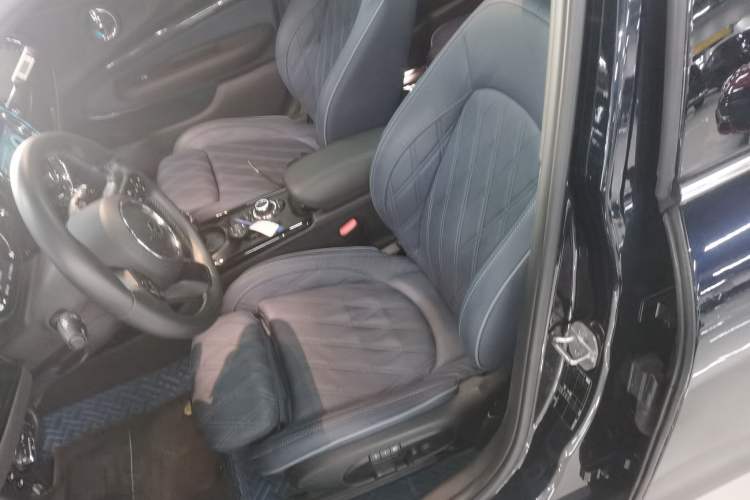 Used MINI Clubman 2022 Updated 2.0T COOPER S Left Front Seat