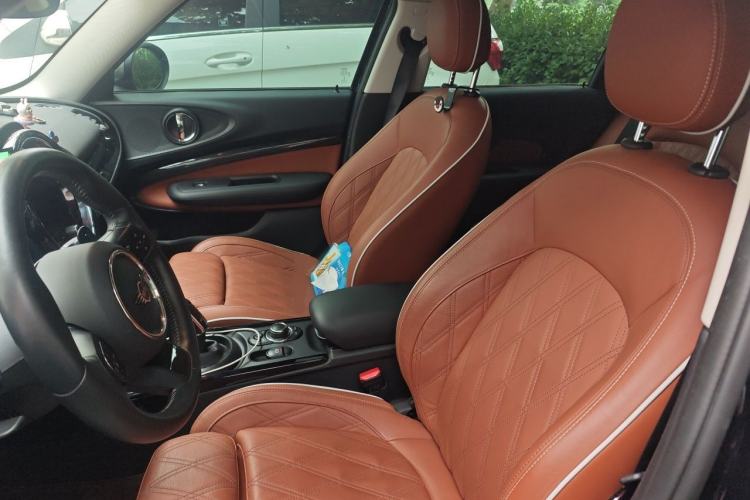 Used MINI Clubman 2022 2.0T COOPER S BRICK LANE Limited Edition Left Front Seat
