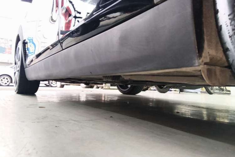 Used MINI Clubman 2022 Updated 2.0T COOPER S Left Side Sill