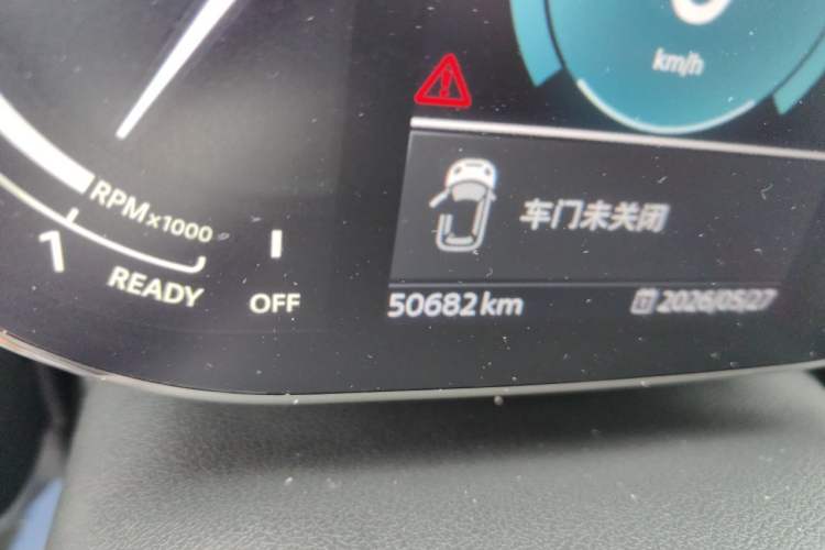 Used MINI Clubman 2022 Updated 2.0T COOPER S Odometer Close Up