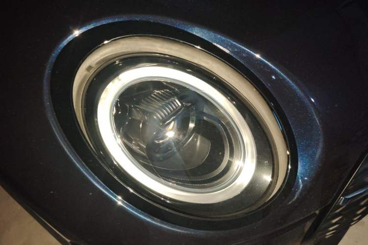Used MINI Clubman 2022 Updated 2.0T COOPER S Right Front Headlight