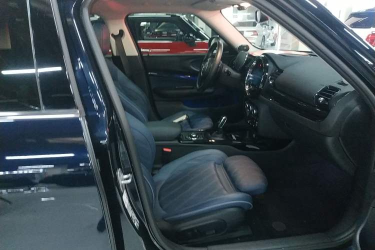 Used MINI Clubman 2022 2.0T COOPER S Right Front Seat