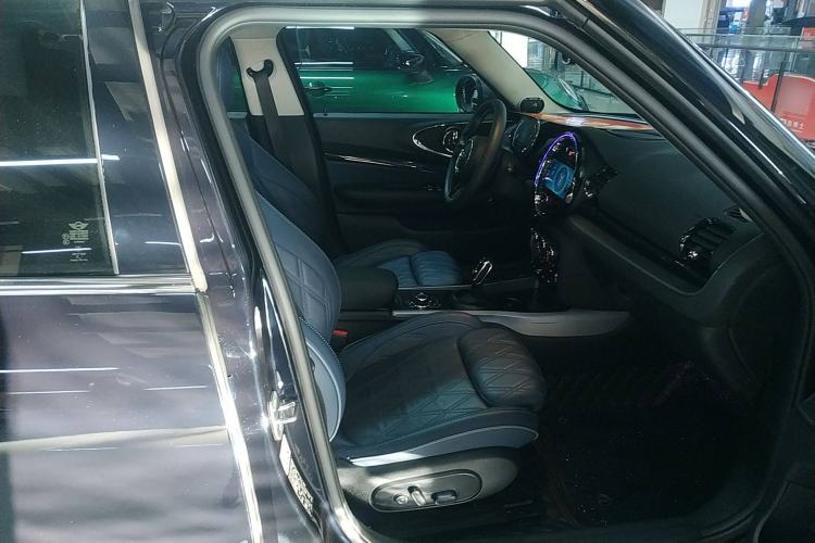 Used MINI Clubman 2022 2.0T COOPER S Right Front Seat