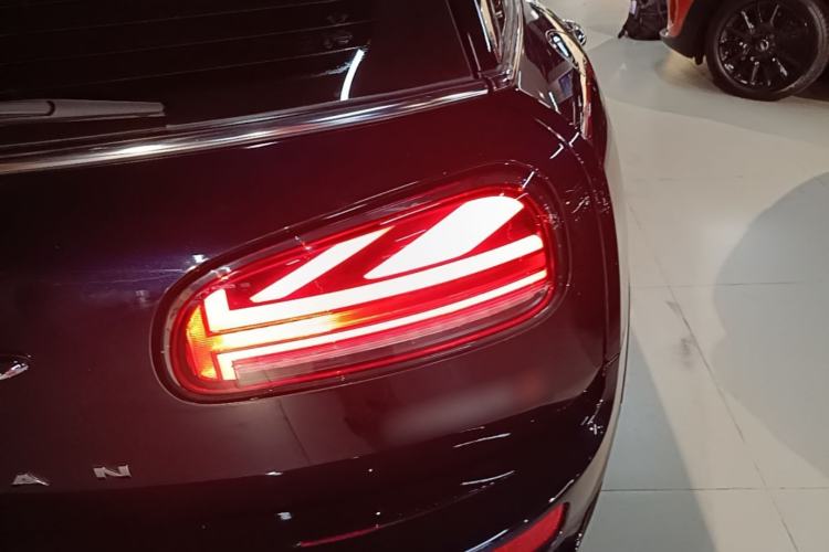 Used MINI Clubman 2022 Updated 2.0T COOPER S Right Rear Taillight