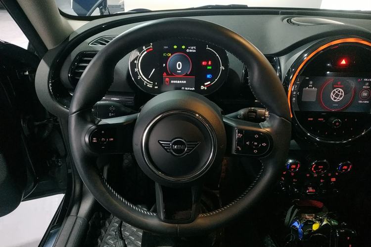 Used MINI Clubman 2022 Facelift 1.5T COOPER Connoisseur Steering Wheel