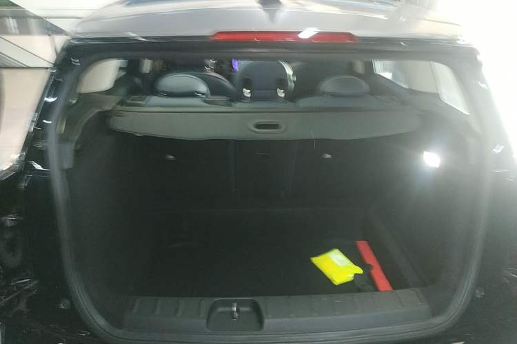 Used MINI Clubman 2022 2.0T COOPER S Trunk
