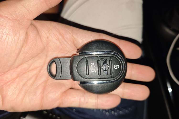 Used MINI Clubman 2022 Updated 2.0T COOPER S Vehicle Key