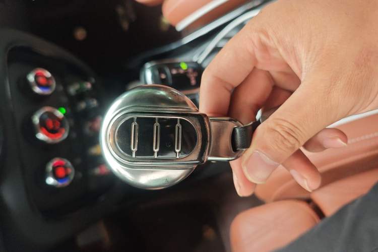 Used MINI Clubman 2022 2.0T COOPER S BRICK LANE Limited Edition Vehicle Key