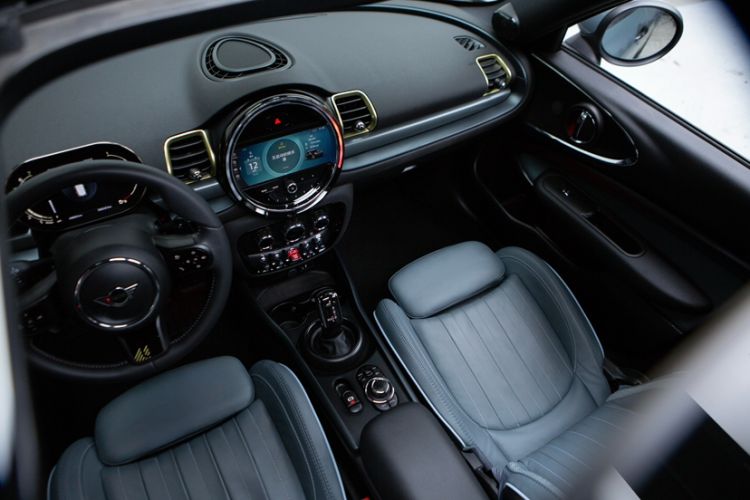 Used MINI Clubman 2022 2.0T COOPER S Free Edition Interior 2
