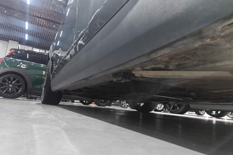 Used MINI Clubman 2022 2.0T COOPER S Free Edition Left Side Sill