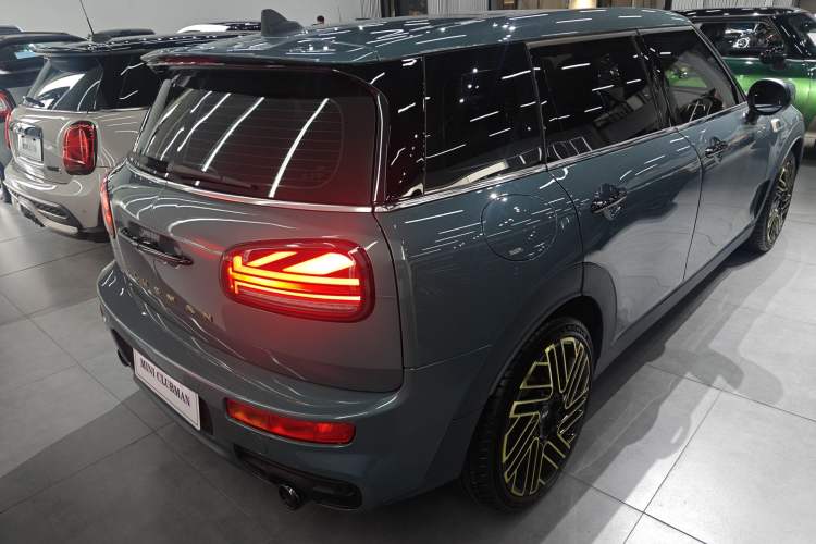 Used MINI Clubman 2022 2.0T COOPER S Free Edition Rear Right 45 Deg