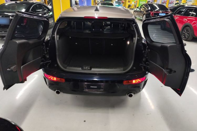 Used MINI Clubman 2022 2.0T COOPER S Trunk