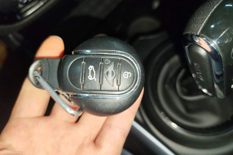 Used MINI Clubman 2022 2.0T COOPER S Vehicle Key