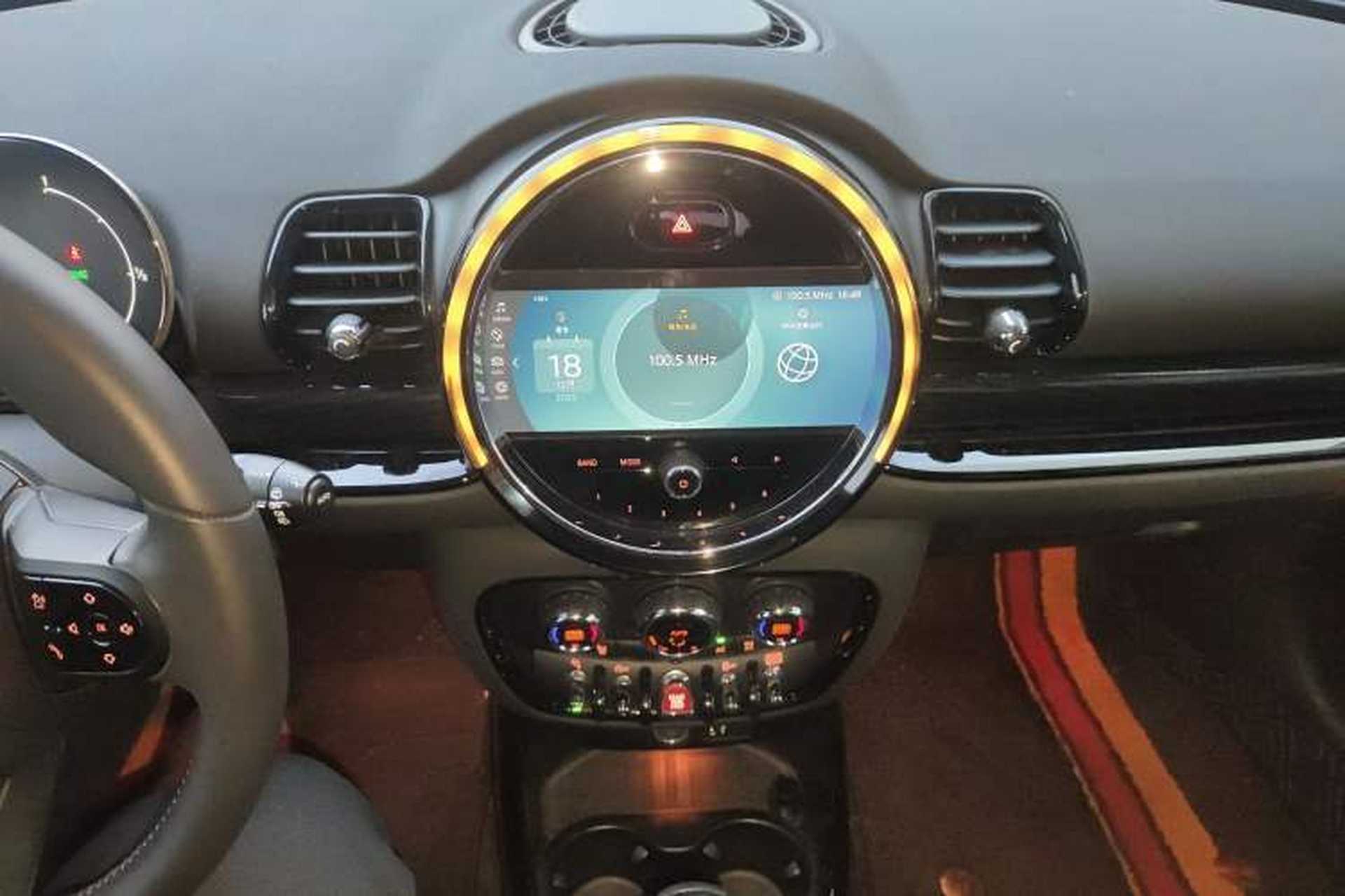 Used MINI Clubman 2022 Facelift 1.5T COOPER Connoisseur Audio And AC Panel