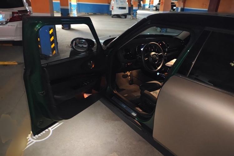 Used MINI Clubman 2022 1.5T COOPER Connoisseur Driver Seat