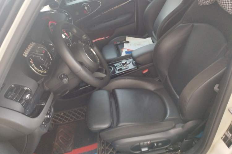 Used MINI Clubman 2022 Updated 2.0T COOPER S Left Front Seat