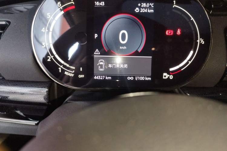 Used MINI Clubman 2022 Updated 2.0T COOPER S Odometer Close Up