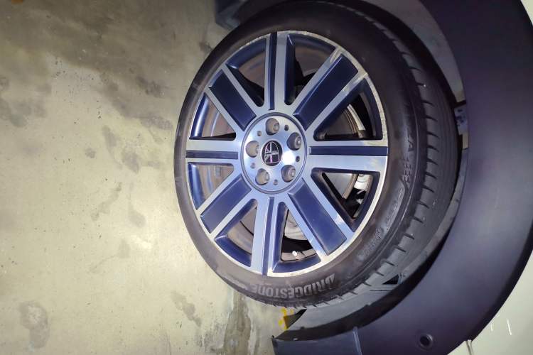Used MINI Clubman 2022 Updated 2.0T COOPER S Right Front Wheel Hub