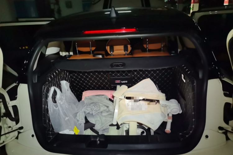 Used MINI Clubman 2022 Updated 2.0T COOPER S Trunk