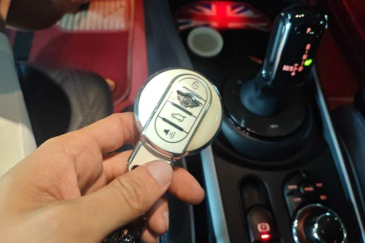 Used MINI Clubman 2022 1.5T COOPER Connoisseur Vehicle Key