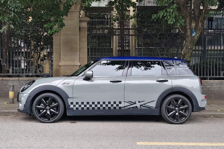 Used MINI Clubman 2022 Updated 2.0T COOPER S Exterior 3