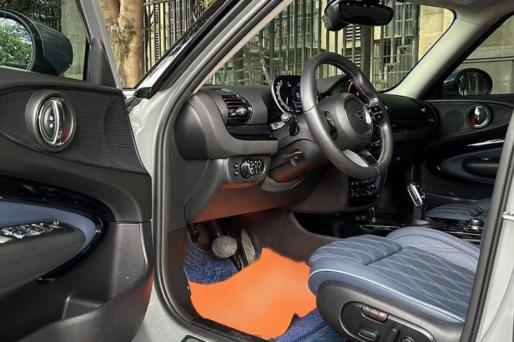 Used MINI Clubman 2022 Updated 2.0T COOPER S Interior 7