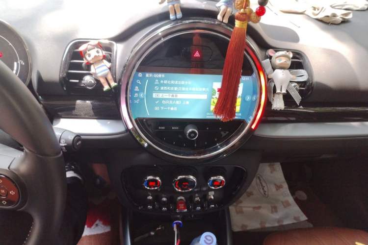 Used MINI Clubman 2022 Facelift 1.5T COOPER Connoisseur Audio And AC Panel
