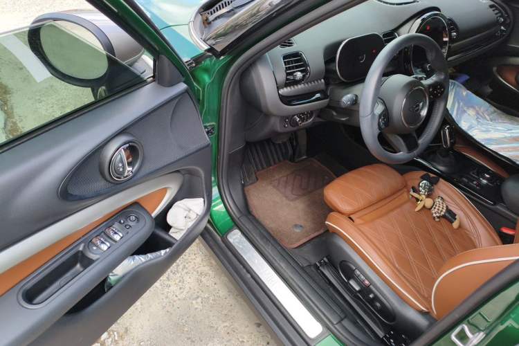 Used MINI Clubman 2022 1.5T COOPER Connoisseur Driver Seat
