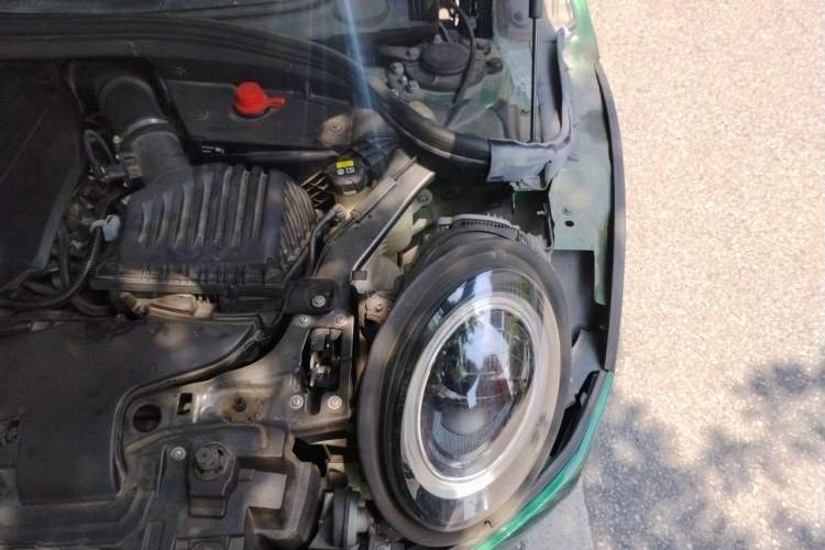 Used MINI Clubman 2022 Facelift 1.5T COOPER Connoisseur Engine Bay Left