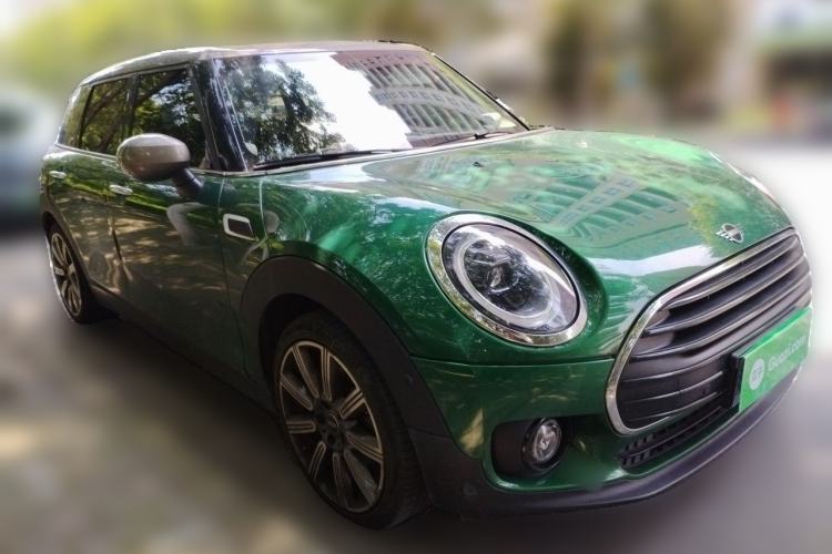 Used MINI Clubman 2022 Facelift 1.5T COOPER Connoisseur Front Right 45 Deg