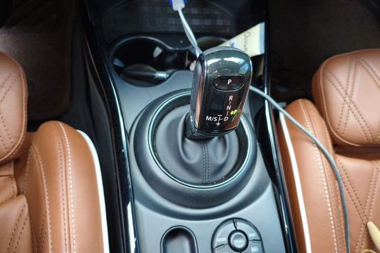 Used MINI Clubman 2022 1.5T COOPER Connoisseur Gear Lever