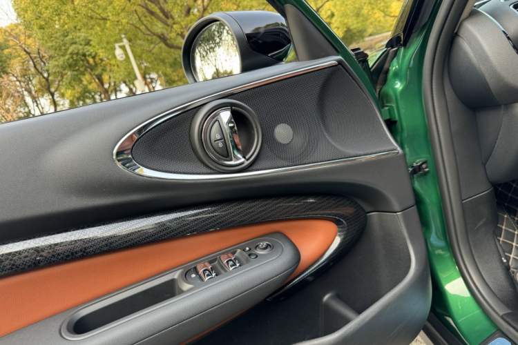 Used MINI Clubman 2022 2.0T COOPER S Interior 7