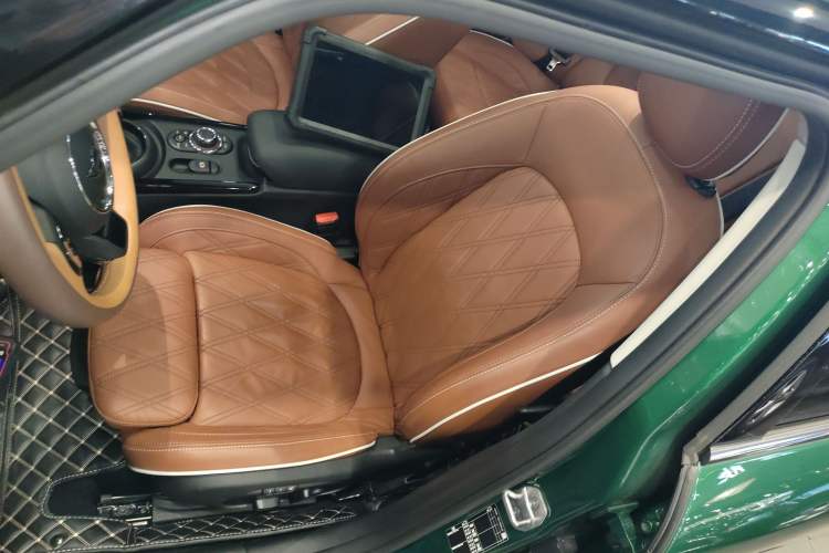 Used MINI Clubman 2022 2.0T COOPER S Left Front Seat