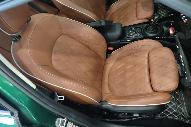 Used MINI Clubman 2022 2.0T COOPER S Right Front Seat