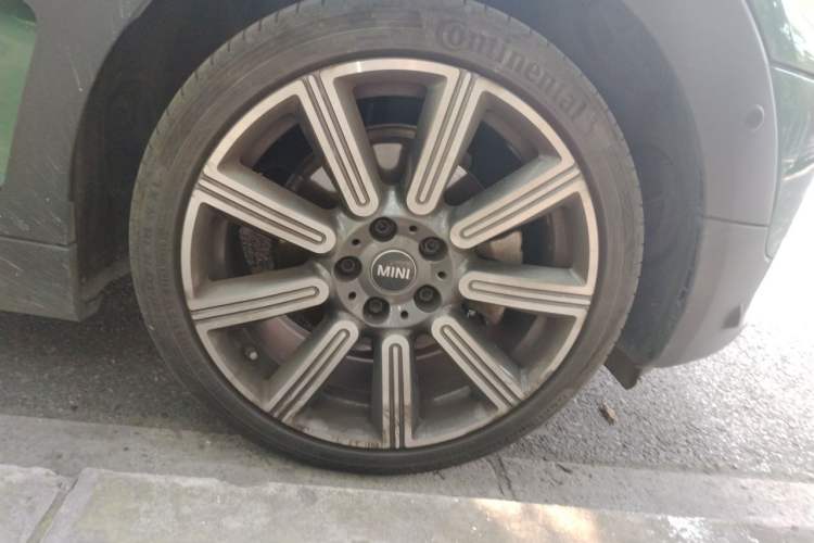 Used MINI Clubman 2022 Facelift 1.5T COOPER Connoisseur Right Front Wheel Hub