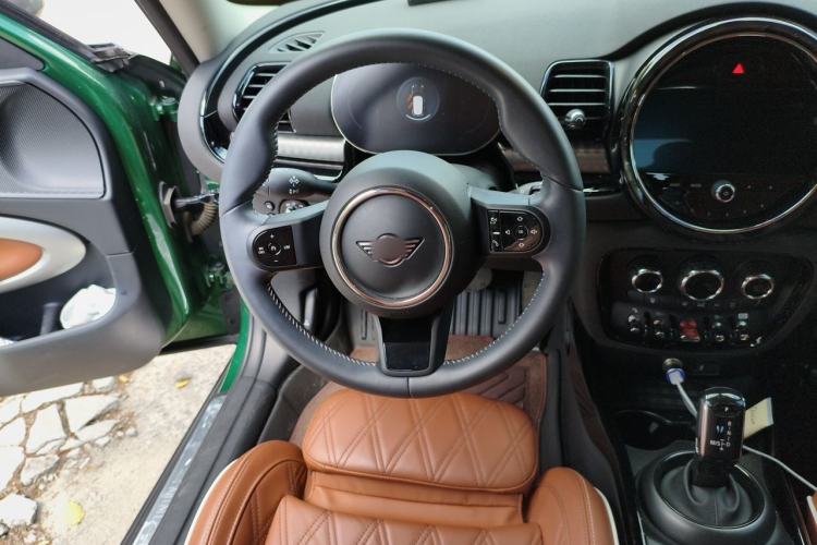 Used MINI Clubman 2022 1.5T COOPER Connoisseur Steering Wheel