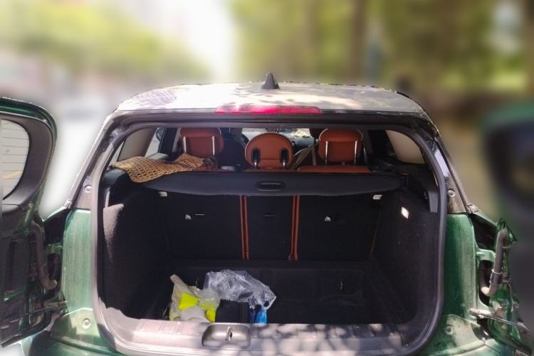 Used MINI Clubman 2022 Facelift 1.5T COOPER Connoisseur Trunk