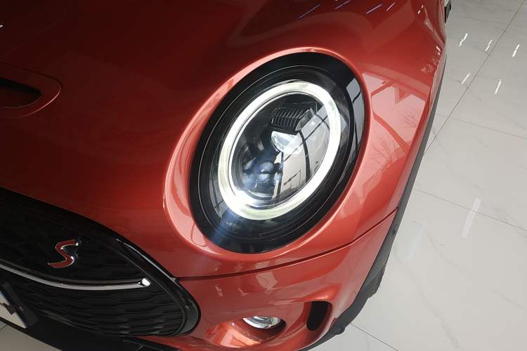 Used MINI Clubman 2022 2.0T COOPER S Left Front Headlight