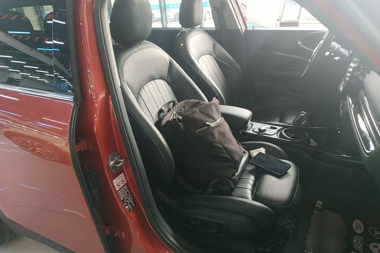 Used MINI Clubman 2022 2.0T COOPER S Right Front Seat