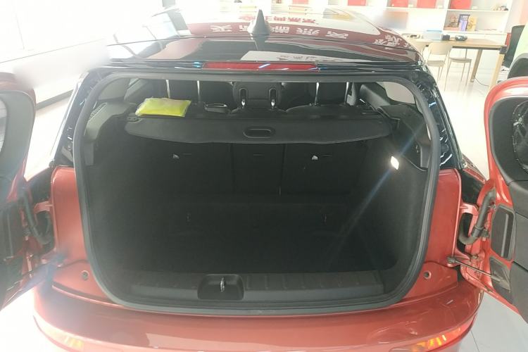Used MINI Clubman 2022 2.0T COOPER S Trunk