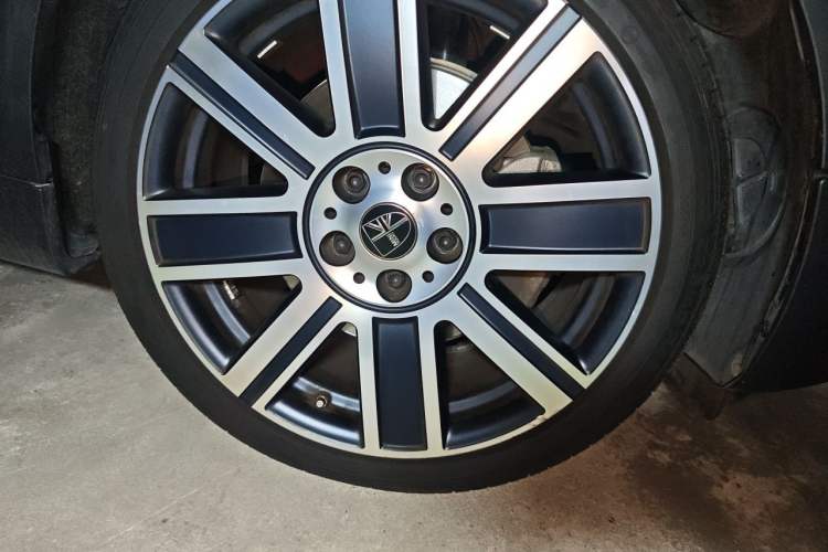 Used MINI Clubman 2022 Updated 2.0T COOPER S Right Front Wheel Hub