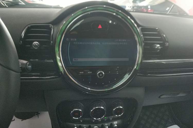 Used MINI Clubman 2022 Updated 2.0T COOPER S Audio And AC Panel