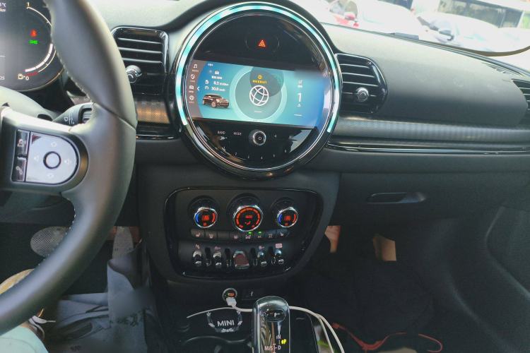 Used MINI Clubman 2022 Facelift 1.5T COOPER Connoisseur Audio And AC Panel