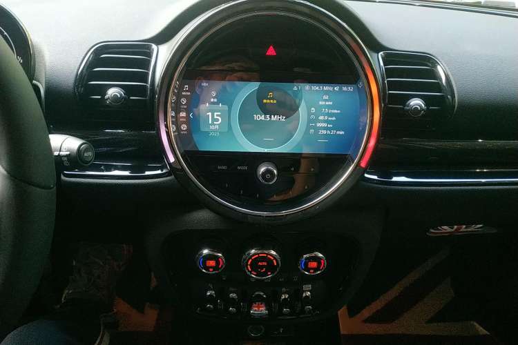 Used MINI Clubman 2022 1.5T COOPER Connoisseur Audio And AC Panel