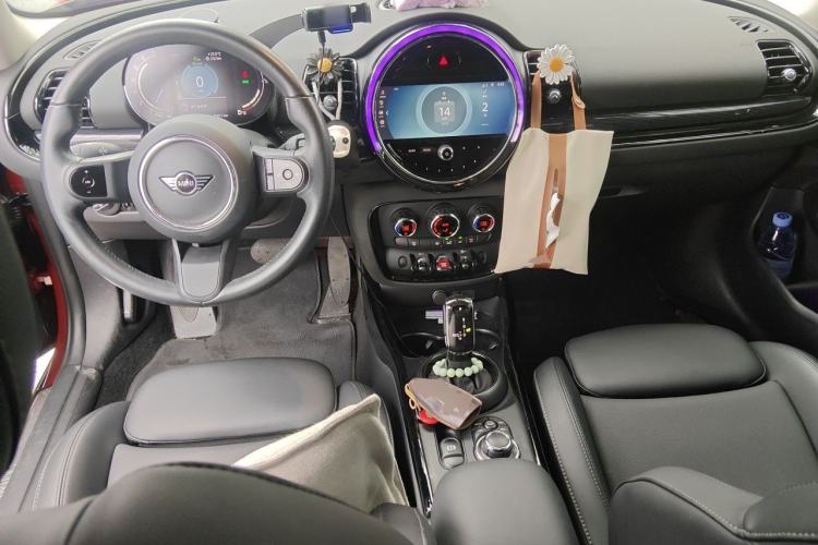 Used MINI Clubman 2022 1.5T COOPER Center Console