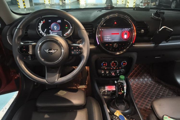 Used MINI Clubman 2022 1.5T COOPER Center Console
