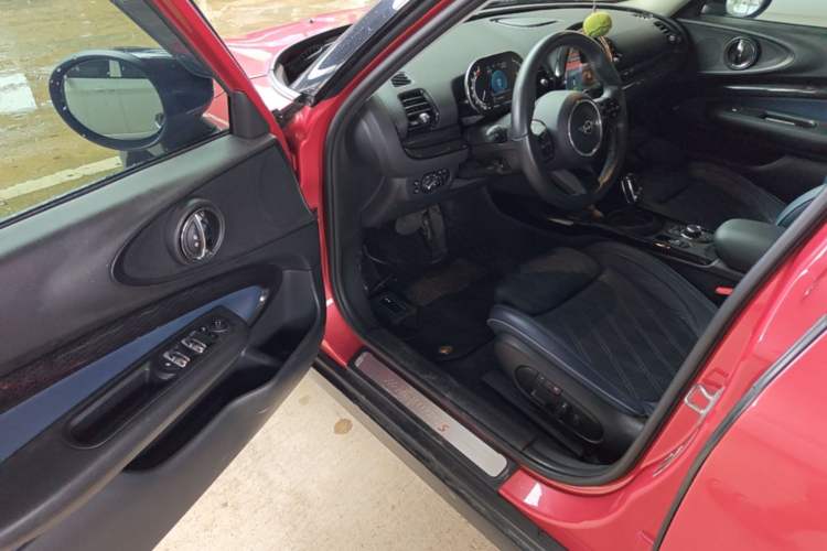 Used MINI Clubman 2022 Updated 2.0T COOPER S Driver Seat
